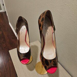MARC FISHER WOMEN'S HEELS SIZE 10